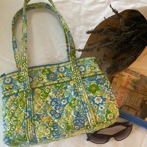 💚 VERA BRADLEY small tote